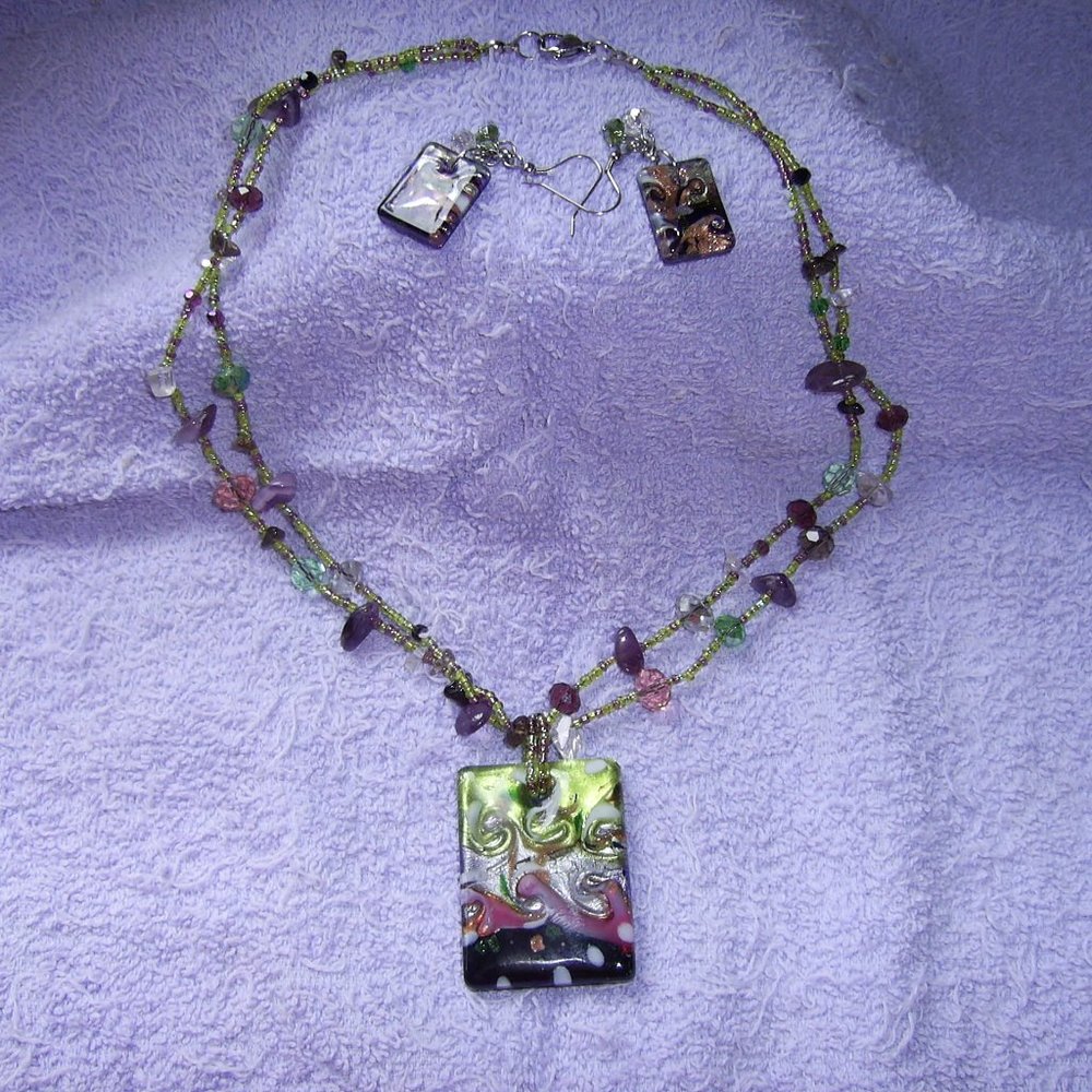 Purple and Lime Wave Necklace and Earrings Set
